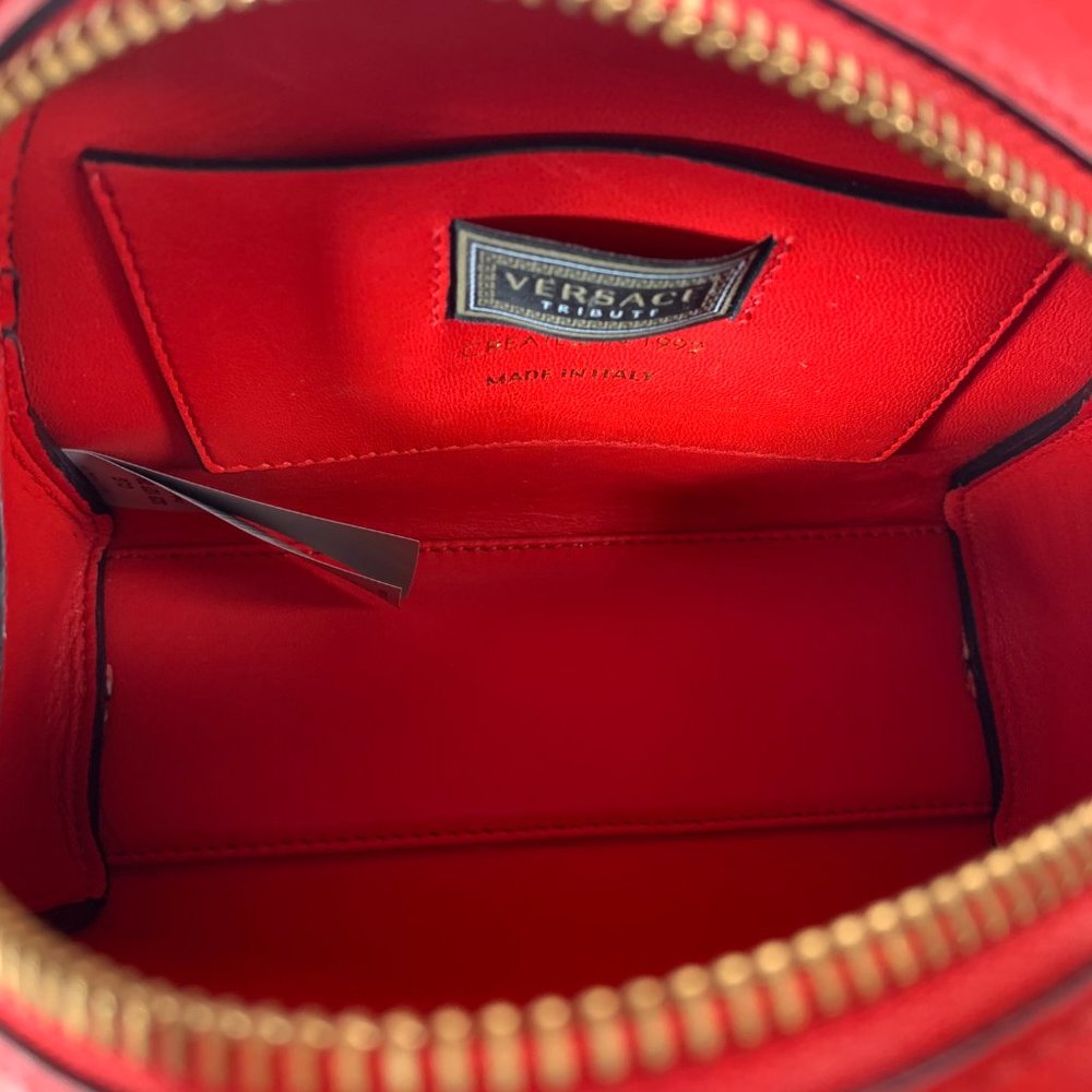 VERSACE - Picture 4 of 8